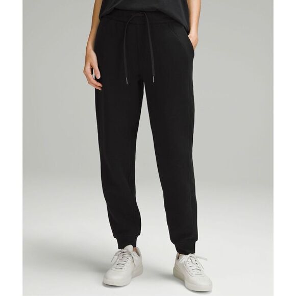 Lululemon High-Rise Scuba Joggers size 4 - Picture 1 of 9